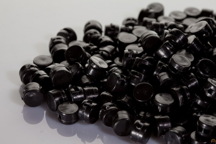 Пломба пластиковая 10 мм. для пломбиратора (Армированная, упаковка 1 кг.) Пломба пластиковая 10 мм. для пломбиратора (Армированная, упаковка 1 кг.)